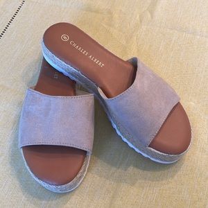 Charles Albert tan color sandals with cushions brand new very comfortable.